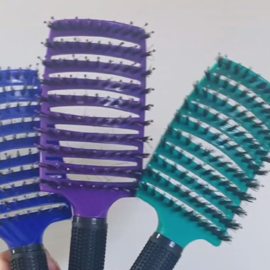 this short video highlights the best features of this detangling brush